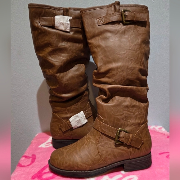 Journee Collection Women's Stormy Stacked Heel Riding Boot, Size 7.5 - Picture 3 of 10